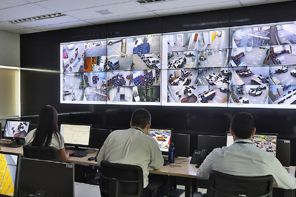 serviços monitoramento 24h